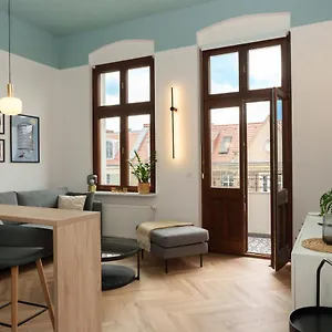 https://apartament-jzefa-chemoskiego.poznan-hotels.com