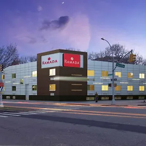 Otel Ramada By Wyndham Bronx, New York